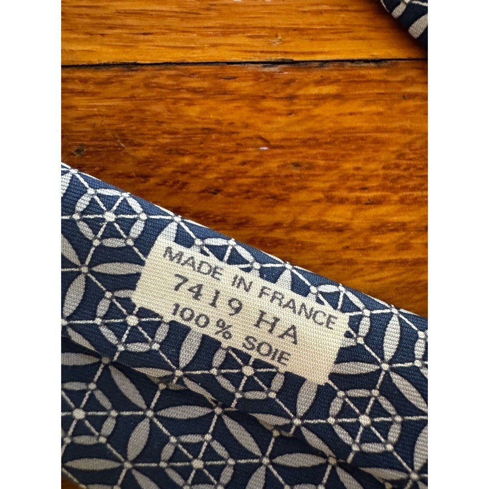 Vintage Hermes Silk Blue Geometric Patterned Dress Neck Tie Tie Made In France - Picture 4 of 7